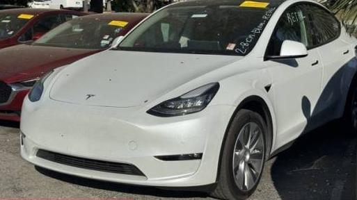 TESLA MODEL Y 2022 7SAYGDEE8NF443714 image